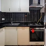 Charming 2bd2bath Galata Tower Unique Home! #409 *