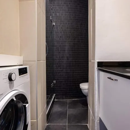 Charming 2bd2bath Galata Tower Unique Home! #409 Apartment Istanbul