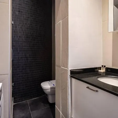 Charming 2bd2bath Galata Tower Unique Home! #409 アパート *