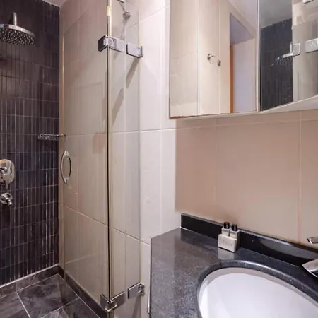 Charming 2bd2bath Galata Tower Unique Home! #409 Daire