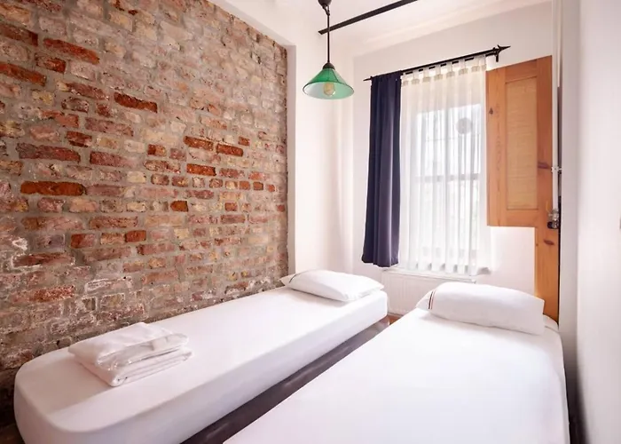 Charming 2bd2bath Galata Tower Unique Home! #409 Apartmán Istanbulská provincie